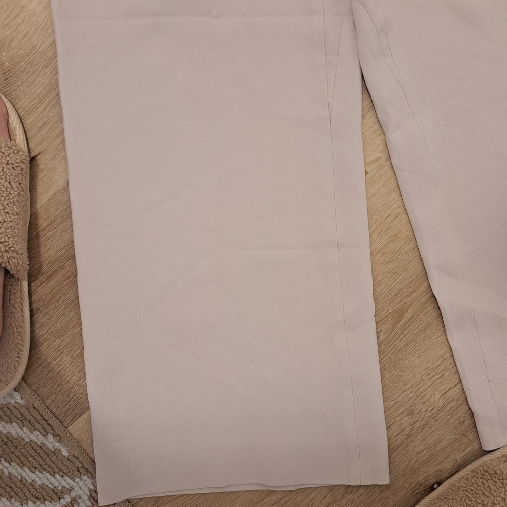 Pant Set - Picture 7 of 9
